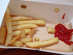 -必胜客(尹山湖歌林公园店)