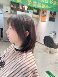 -东方美妍小鹏造型