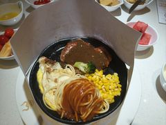-汤姆家的牛排意面披萨(融创茂店)
