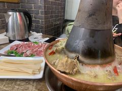 -老蜀铜火锅·酸菜脊骨·麻辣羊蝎子(热闹路店)
