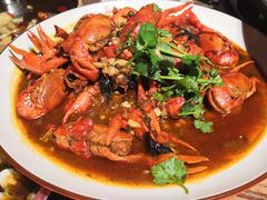 油焖小龙虾-唐伯虎新派湘菜馆(石夏时代广场店)