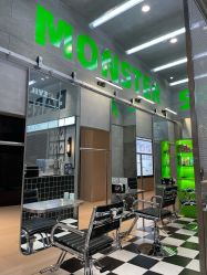 -Devilhands Barbershop男士理容店