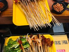 -牛小嫩串串火锅(延边大学文化城店)