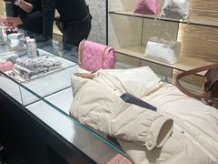 -CHANEL(恒隆广场店)