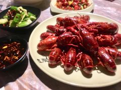 -巴厘龙虾·榜首油焖大虾(音乐学院·沿江酒馆店)
