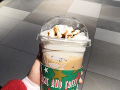 -瑞幸咖啡(临海市银泰城店)