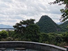 -英德宝晶宫天鹅湖茶语温泉