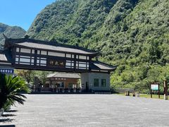 -重庆神龙峡漂流