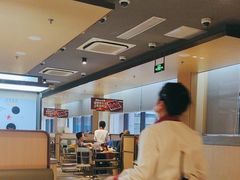 -海底捞火锅(珠影星光城夜宵主题店)