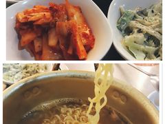 海鲜辛拉面-龙头洞小章鱼(东港店)
