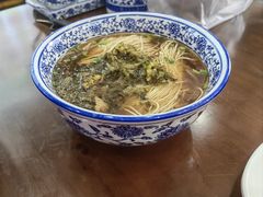 -老陆稿荐(西中市店)