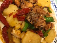 新疆大盘鸡-新疆巴州金丝特餐厅(大钟寺店)