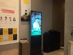 -灸春堂·艾灸·痛症·整脊连锁(之江银泰店)