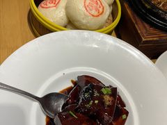 土猪肉配红印馒头-香浙汇(望京店)