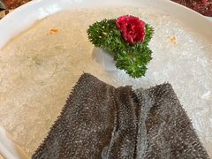 -茅草房·河畔园林火锅