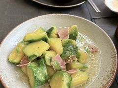 -Ameigo梅果·云贵川bistro(长宁来福士店)