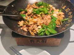 -费大厨辣椒炒肉(高铁吾悦广场店)