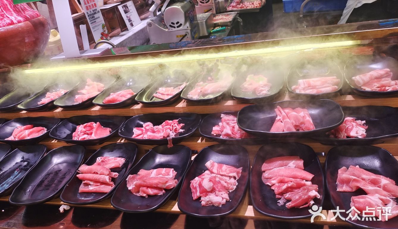 这是我吃的品种最丰富的自助餐，价格还不贵