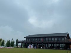 -梁子湖东篱老屋生态庄园