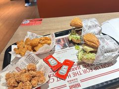 -The Habit Burger Grill 哈比特汉堡(复兴soho店)