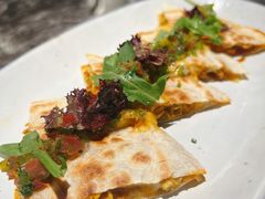 -LESCEDARS Brasserie Bistro香柏树