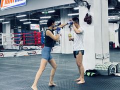 -FIGHTMAN格斗俱乐部(长宁临空店)