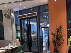 -西语·炭烧牛排(卓越中寰店)