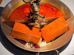 -小龙翻大江文化火锅(太古里店)