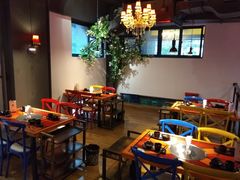 -四点半烤吧(港龙华侨城店)