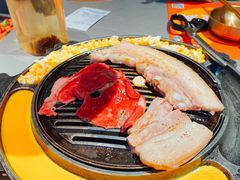 -轻烧烤肉(光谷步行街店)
