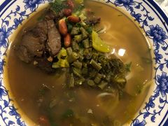 牛腩米粉-桂林米粉