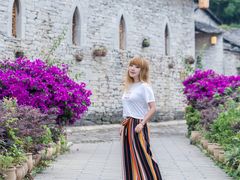 -高荡千年布依古寨旅游景区