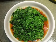 -新颐园本帮江浙菜·红烧猪手煨鲍鱼·红烧肉(顾村公园电台路店)