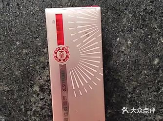 品牌:大宝肌源紧塑精华液 价格:80元 规格:35g