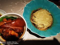 -松鹤面馆·古法焖肉面(观前店)