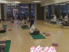 -锐菲特游泳体育健身中心(滨江店)