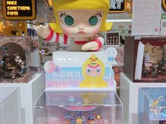 店内环境-泡泡玛特POPMART(上海环球港店)