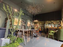 -出走咖啡·面包(宋庄店)