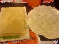 豆皮，粉-刘一锅筋头巴脑(小北店)