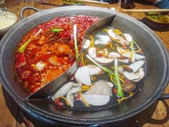 -四小区火锅·巷子里的重庆火锅(花照壁店)
