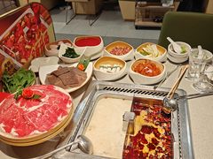 -海底捞火锅(银泰中心店)