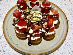 草莓忌廉华夫饼-BE BRIGHT KITCHEN(正佳广场店)