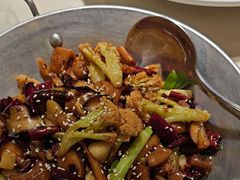 -渔语鱼酸菜鱼新川菜(来福士店)