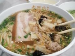 -老西白点心店