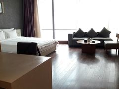 -青岛五四广场海景美仑国际公寓酒店