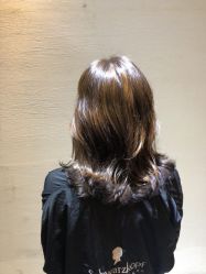 -苑苑发型设计