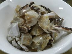 自制腌蟹-沪依小酒馆心意菜