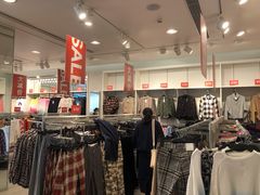 -H&M(天一广场店)