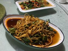 -阿鹏故事云南野生菌火锅(人民路店)