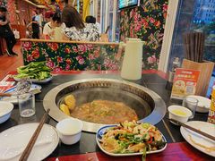 -田家大院东北农家菜铁锅炖(西安总店)